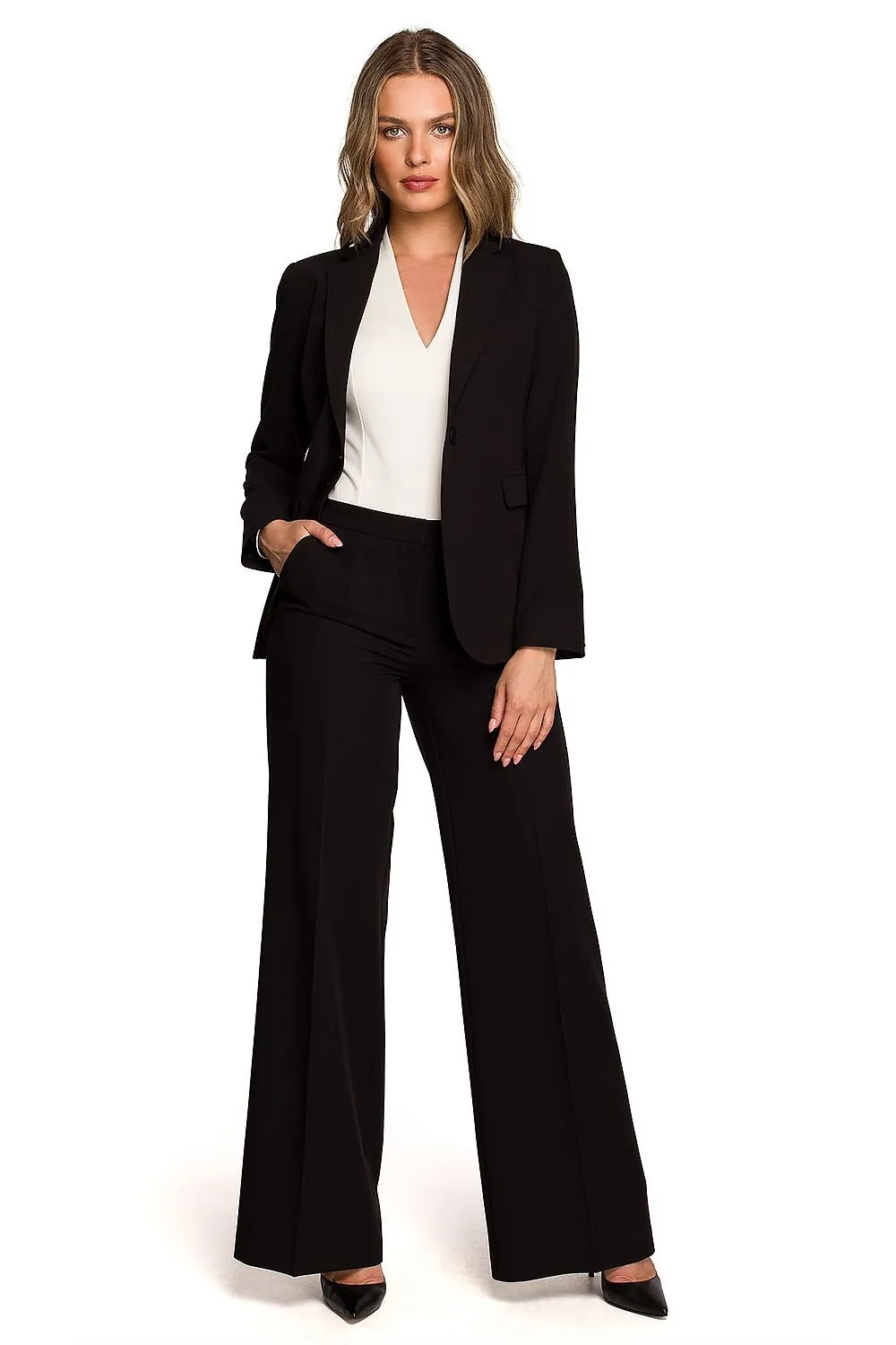 Chic One-Button Tailored Blazer