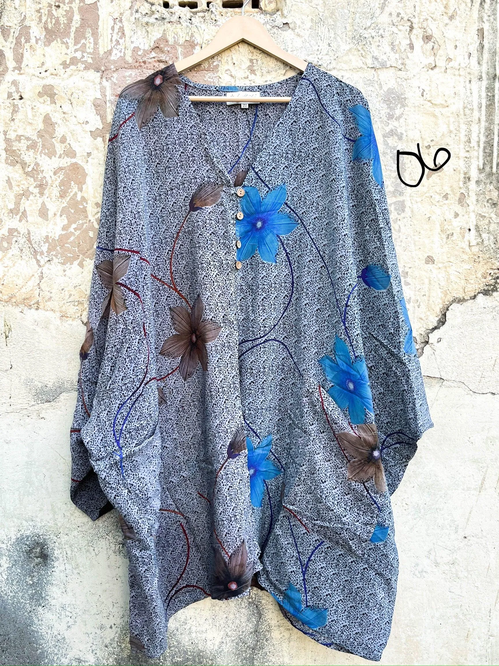 Gaia Split Tunic by Kantha Bae One Size