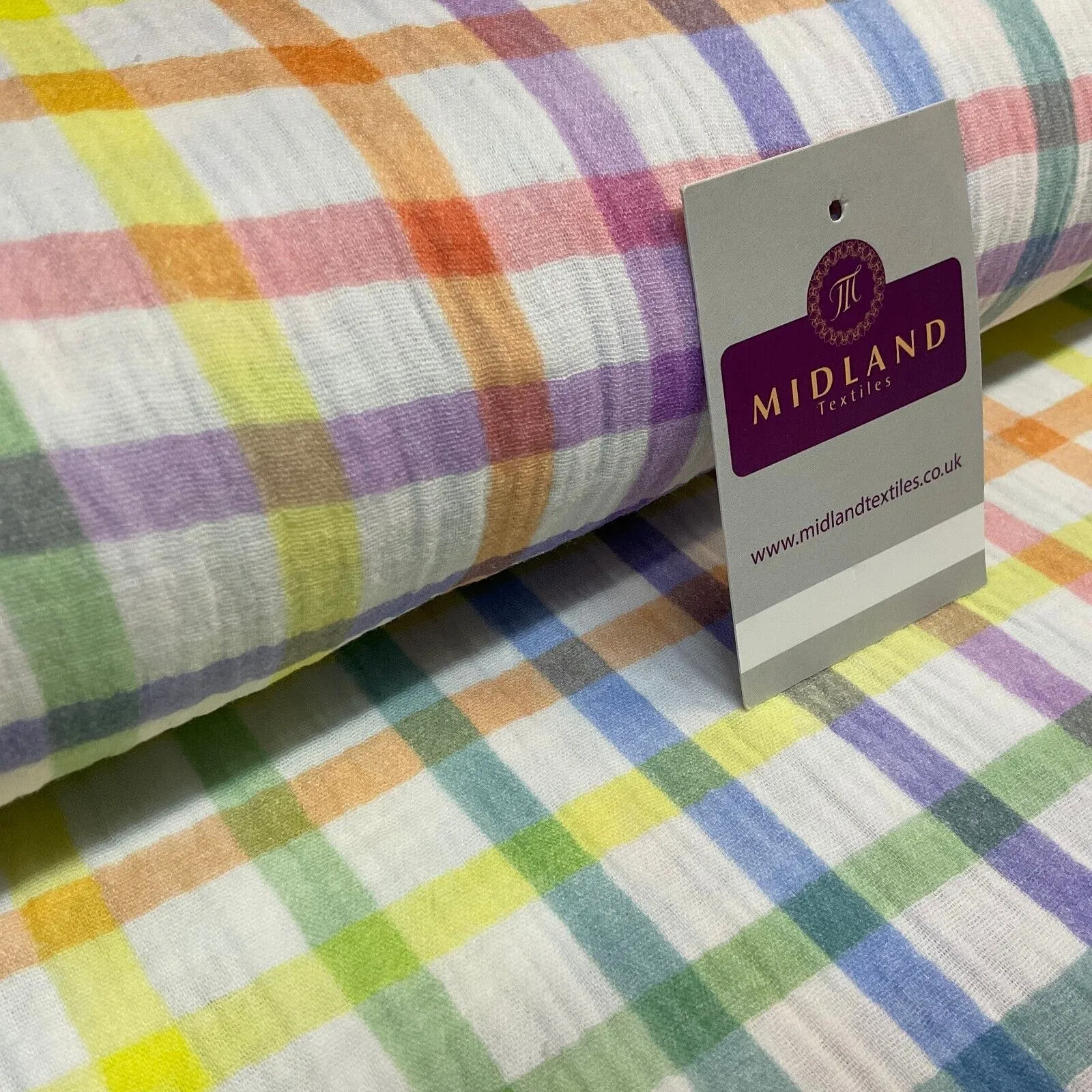 Printed Double gauze Fabric ideal for shirts, blouses Sold per Metre M1832